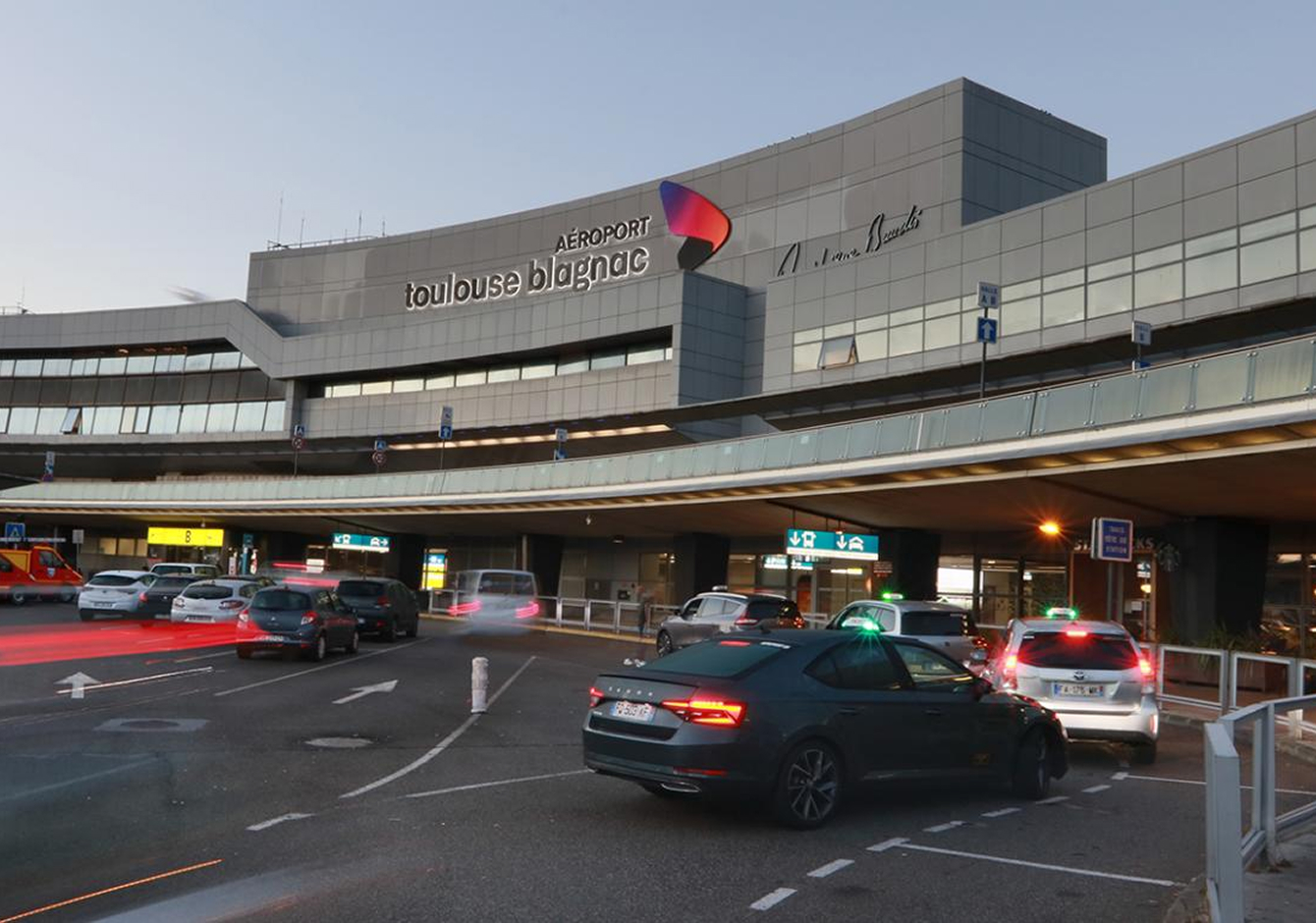 JF transports taxi aeroport Toulouse Blagnac